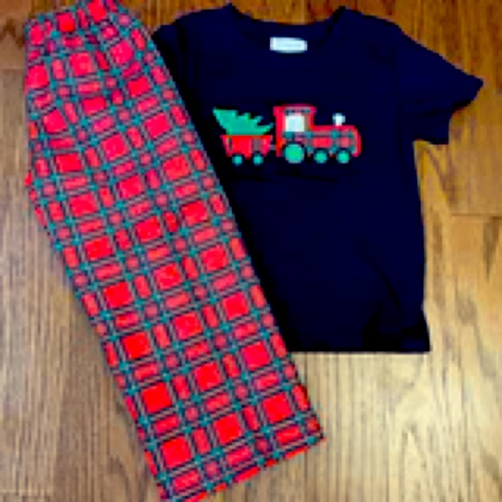 Brother set Christmas plaid w/ trains🎄🚂